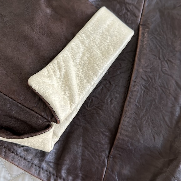 Genuine leather jacket purchased in Florence, Italy! - Picture 5 of 9